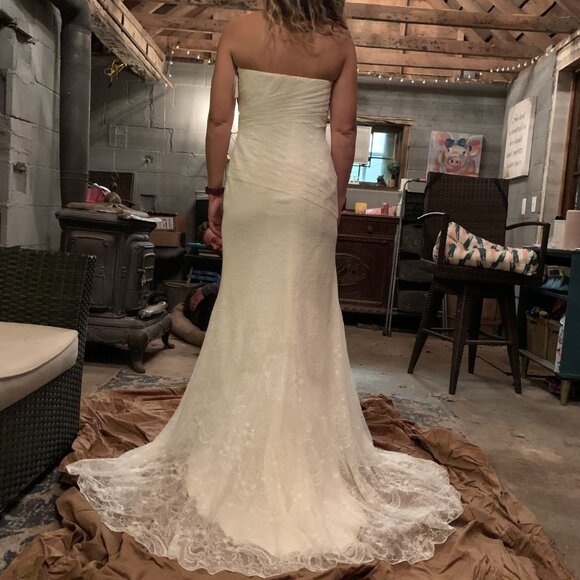 White by Vera Wang Style VW351044 (David’s Bridal) - Picture 3 of 4